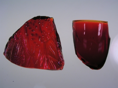 Glassblower.info - Gold Ruby Glass - Cranberry Glass - Striking Glass Colors - Reichenbach R-147 Fire Red